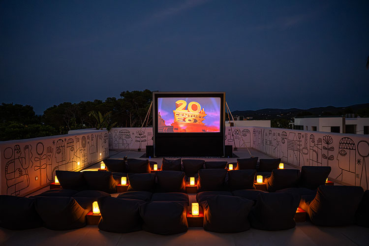 LT cinema las mimosas