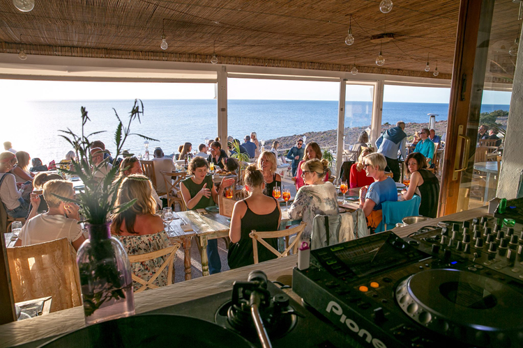 Ibiza dj sessions sunset hostal La torre