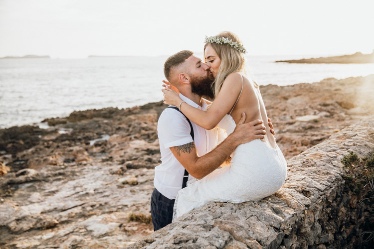 t organise wedding ibiza photographer