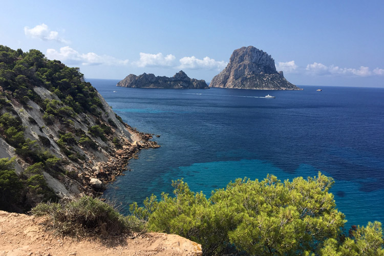 5 Magical places in Ibiza where you can practice yoga at your pace - La  Torre Ibiza